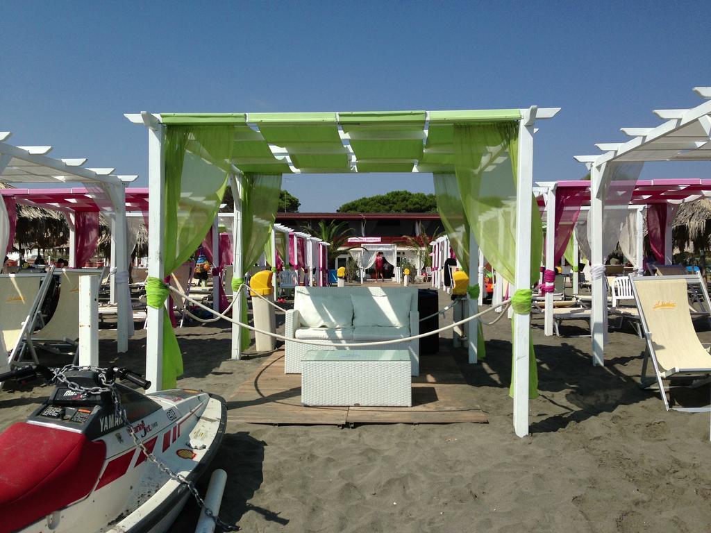 Beach Club Ippocampo Экстерьер фото