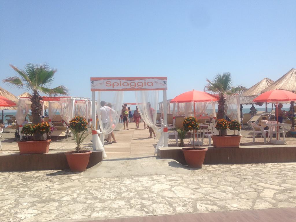 Beach Club Ippocampo Экстерьер фото