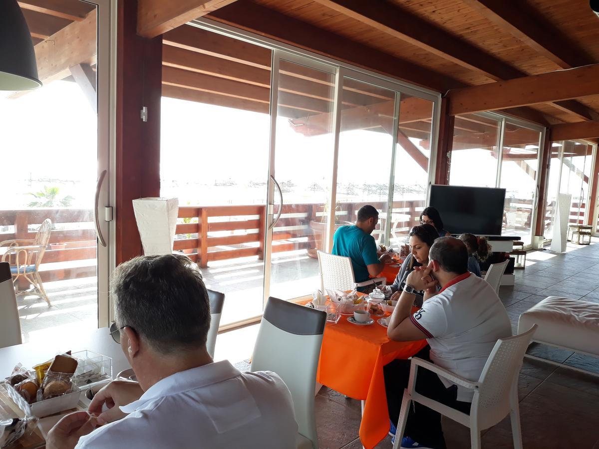 Beach Club Ippocampo Экстерьер фото
